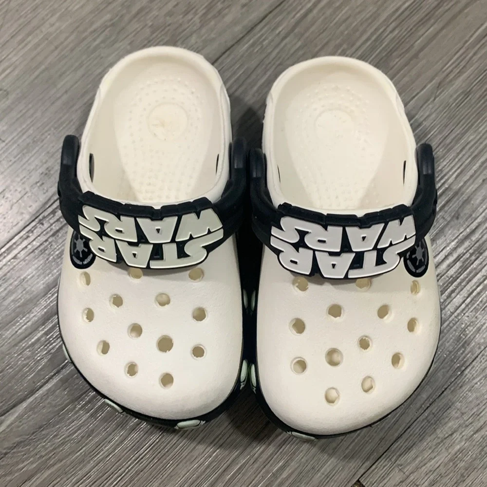 CROCS Crocband Star Wars Stormtrooper Kids Clogs Black/White size 4-5C‎